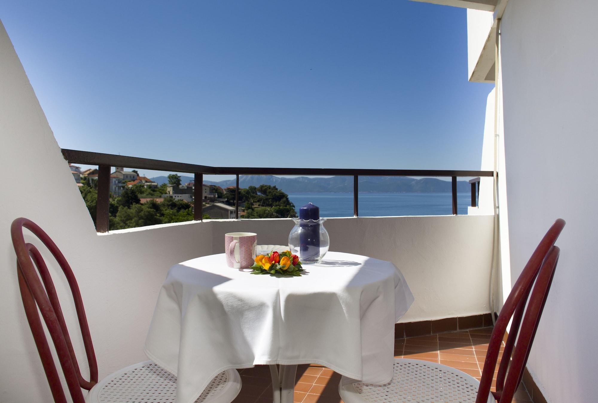 Hotel Laguna Gradac  Buitenkant foto