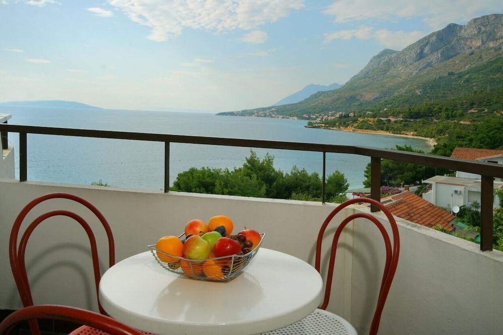 Hotel Laguna Gradac  Buitenkant foto