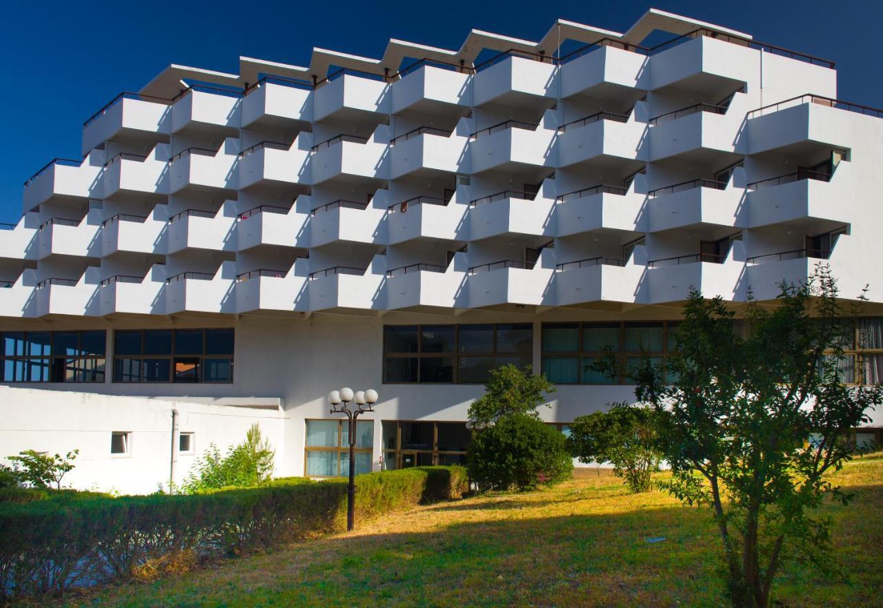 Hotel Laguna Gradac  Buitenkant foto