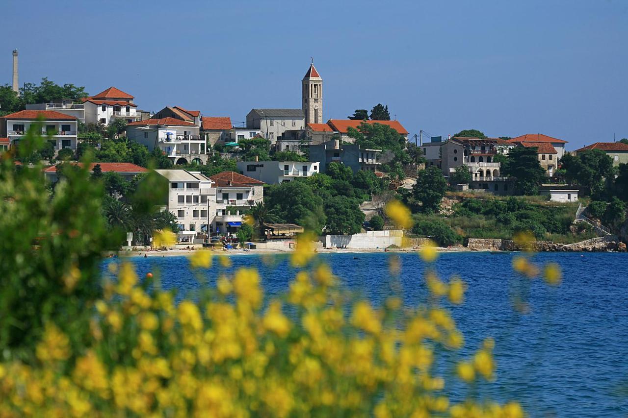Hotel Laguna Gradac  Buitenkant foto